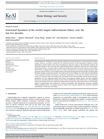 Functional dynamics of the world's largest indiscriminate fishery over the  last two decades